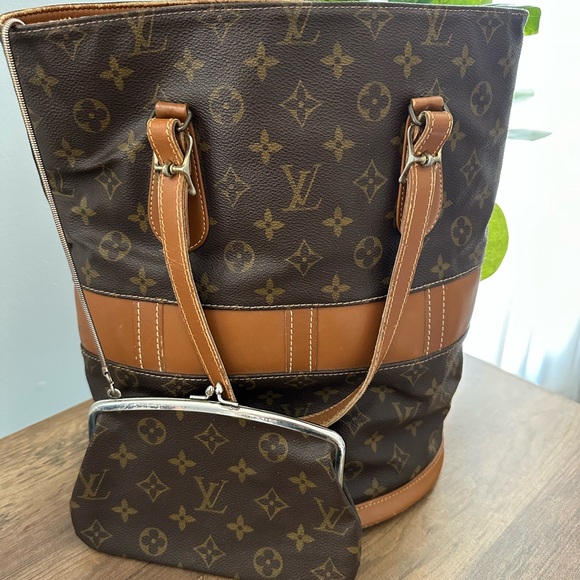 Vintage Louis Vuitton Tan Leather Interior Tote Bag - Picture 5 of 6